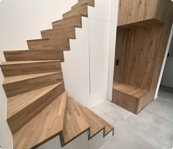 meuble sur mesure de rangement sous un escalier a liege