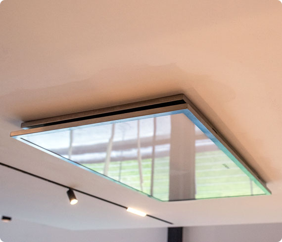 hotte intégrée au plafond